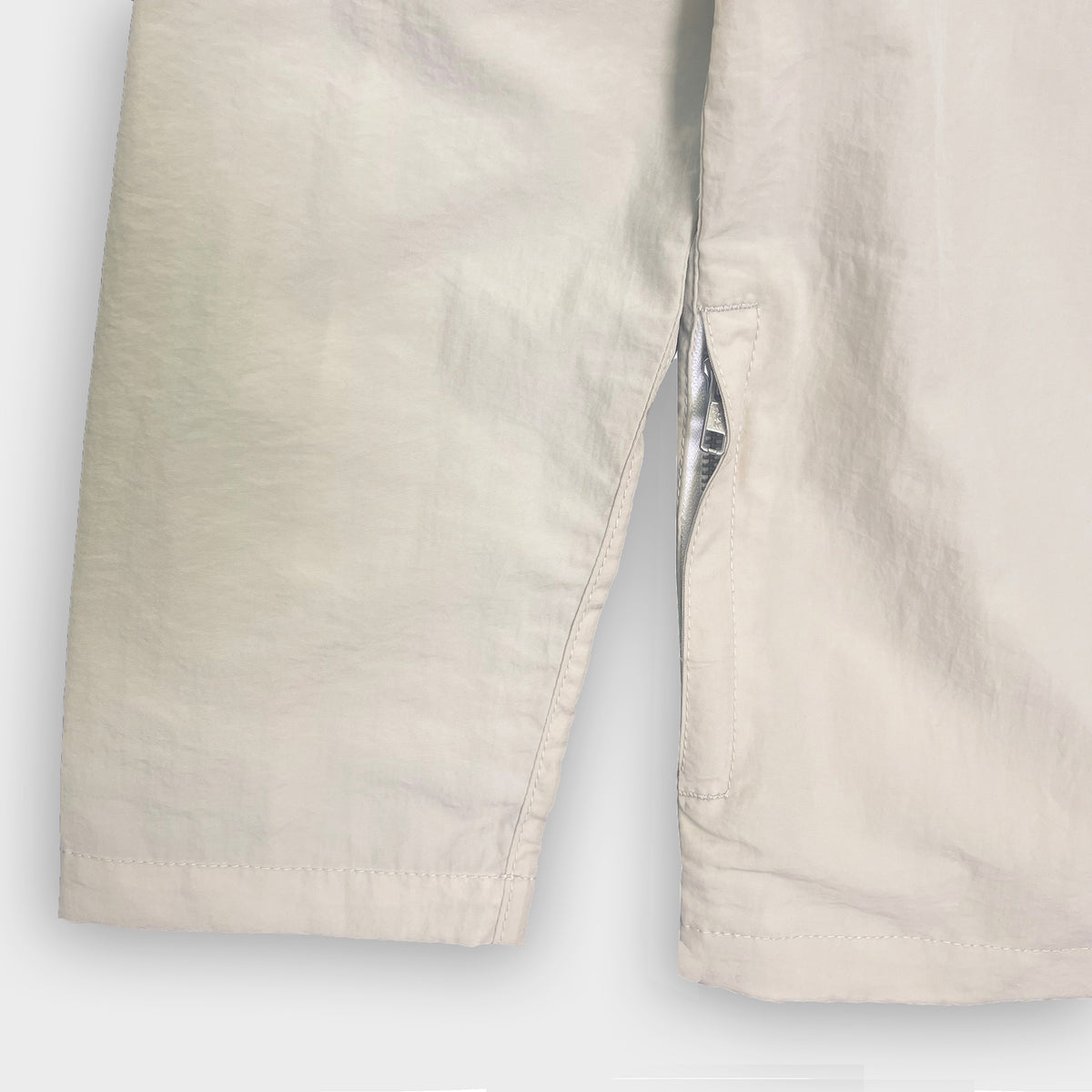 50 I Etno coupe vent nylon ecru